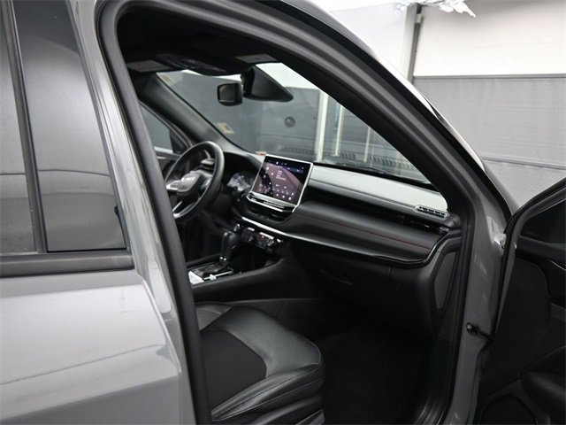 Used 2024 Jeep Compass Trailhawk image 18