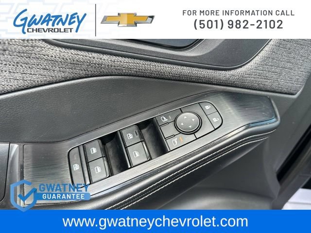 Used 2022 Nissan Rogue SV FWD image 18