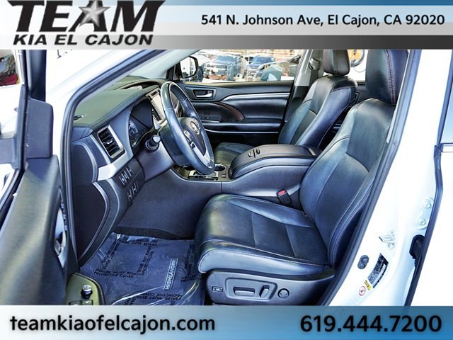 Used 2019 Toyota Highlander Limited FWD image 16