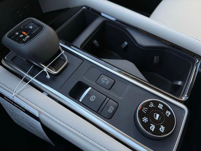 New 2026 Nissan Pathfinder SL image 25