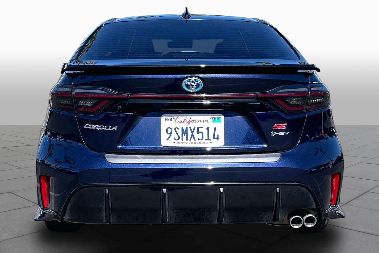 Used 2025 Toyota Corolla SE FWD image 4