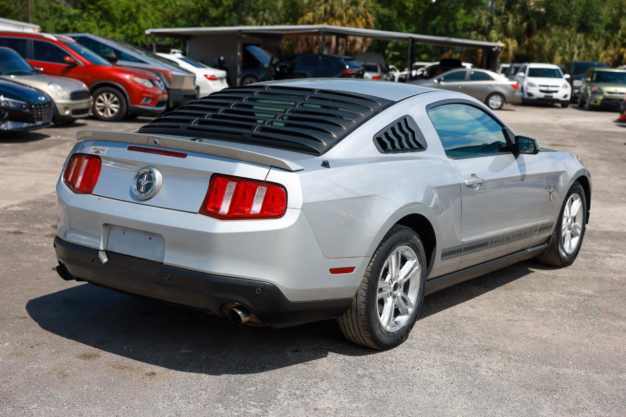 Used 2012 Ford Mustang Premium RWD image 11
