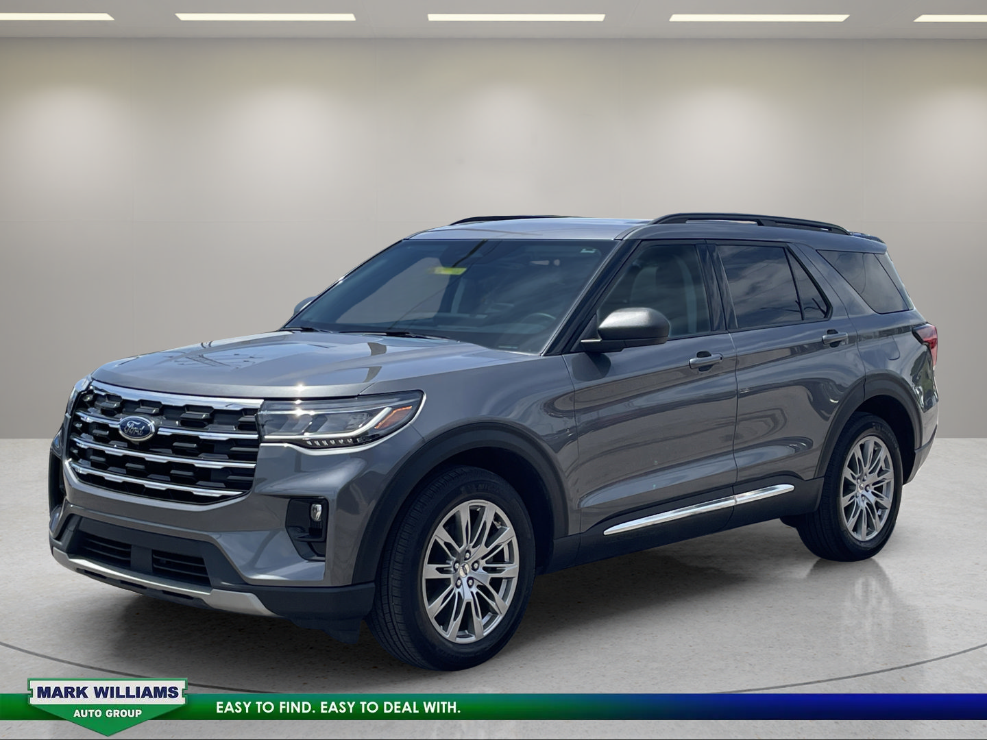 Used 2025 Ford Explorer Active w/ Active Comfort Package AWD/4WD image 7