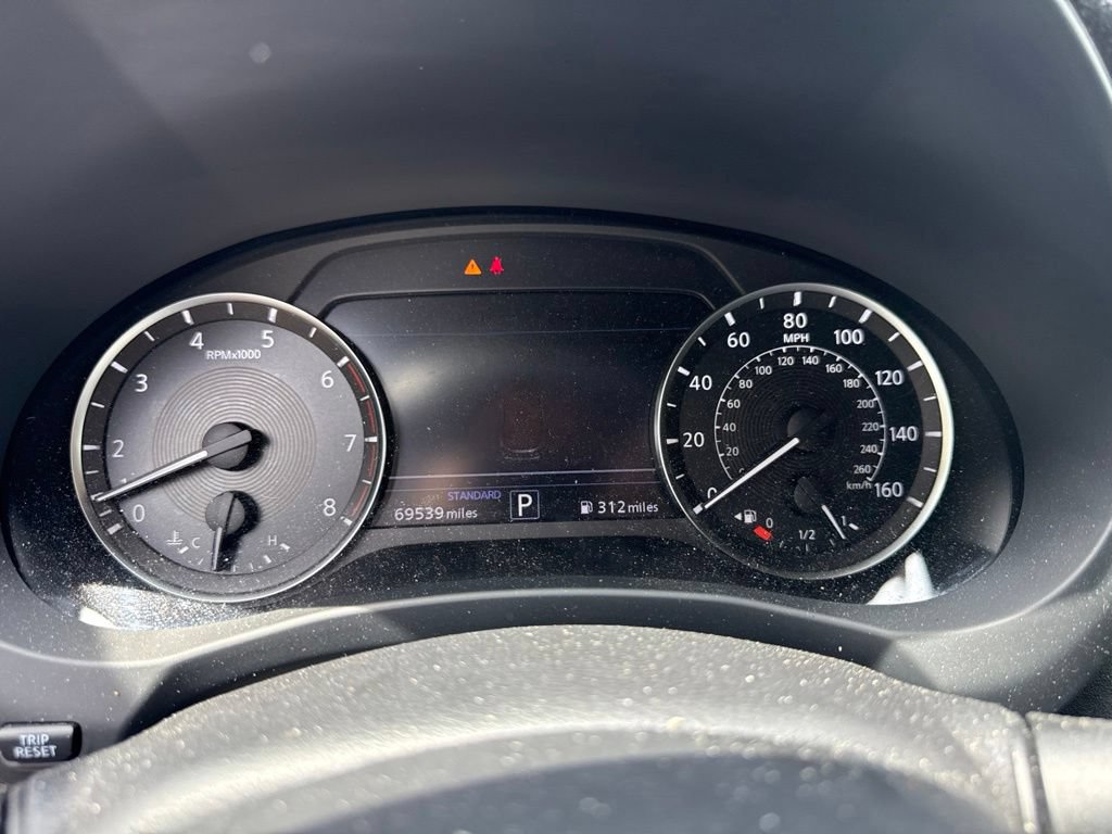 Used 2019 INFINITI QX50 Essential w/ Sensory Package AWD/4WD image 7