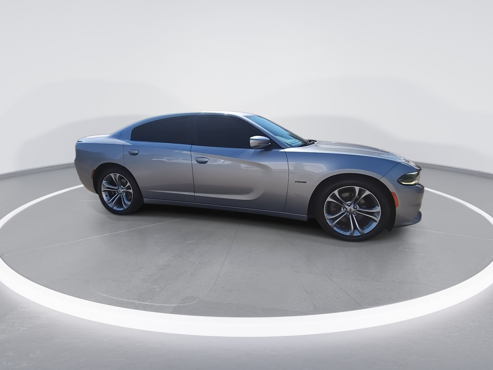 Certified 2017 Dodge Charger R/T RWD image 4