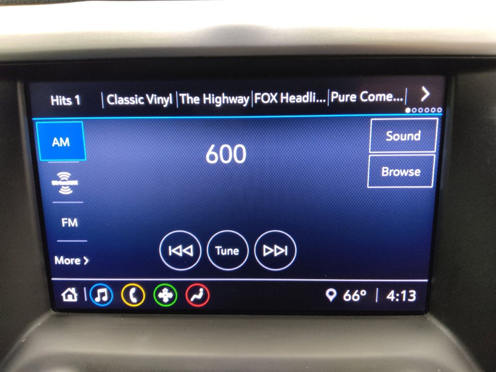Used 2020 GMC Acadia SLE w/ Driver Convenience Package FWD image 25