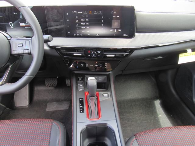 New 2026 Nissan Kicks SR FWD image 17