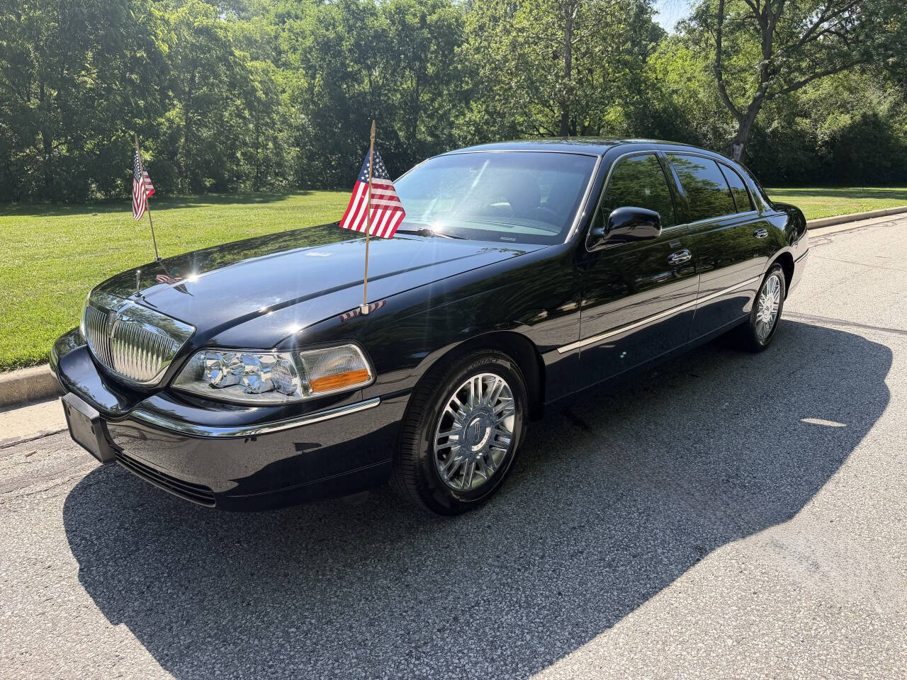 Used 2006 Lincoln Town Car Signature L
