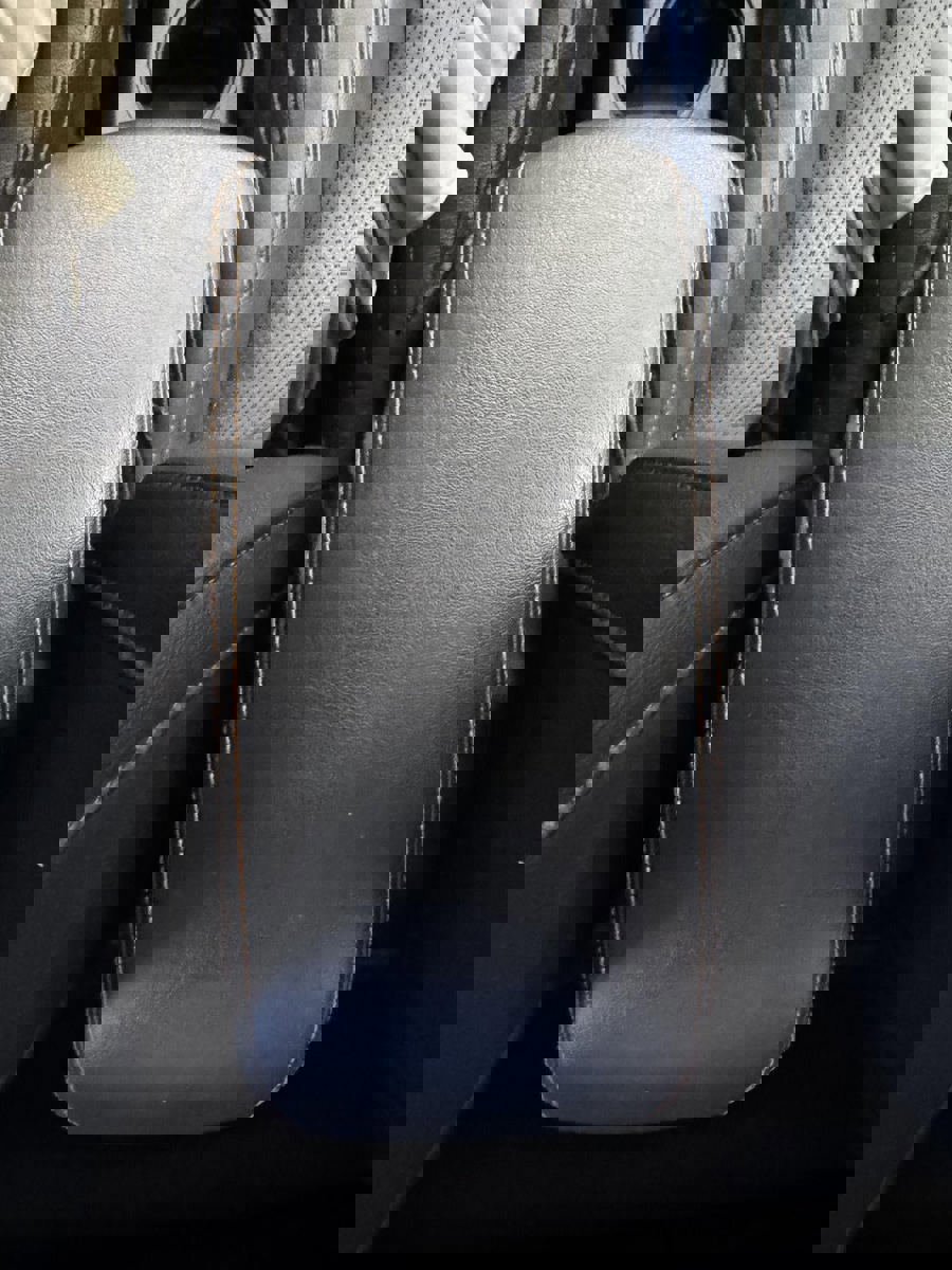 Used 2018 Jeep Compass Limited AWD/4WD image 26