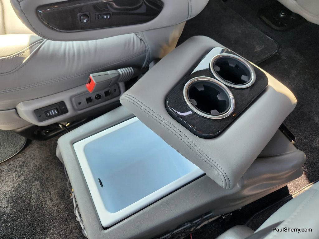 Used 2023 Chevrolet Express 2500 Extended image 35