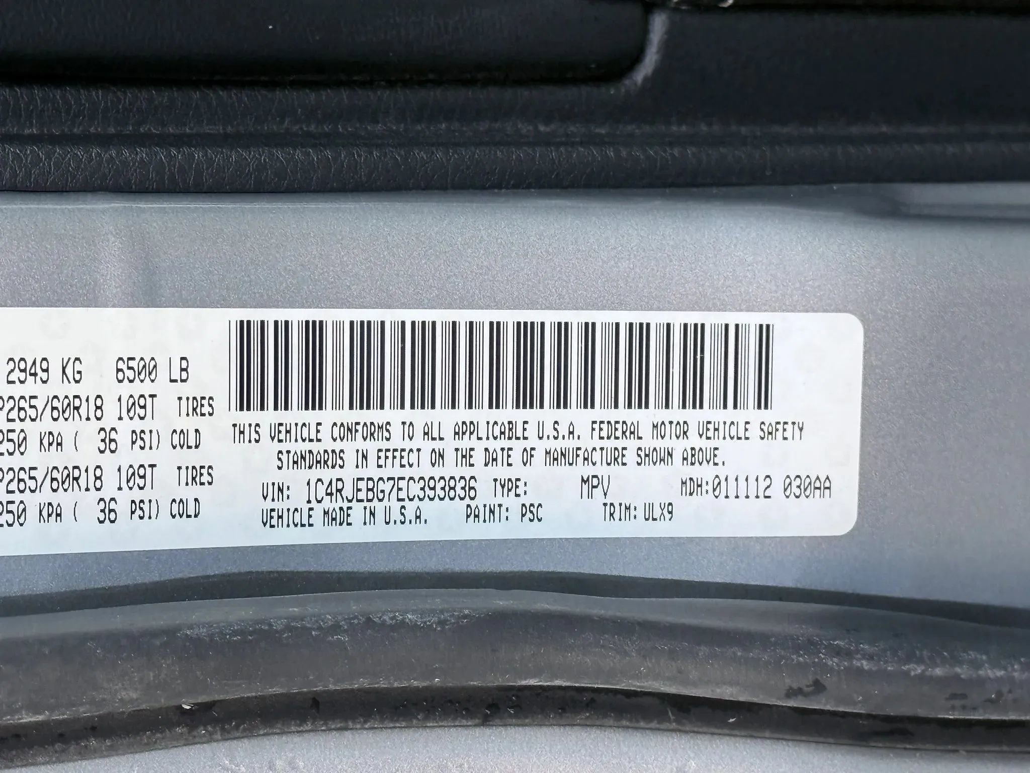 Used 2014 Jeep Grand Cherokee Limited w/ Trailer Tow Group IV image 29