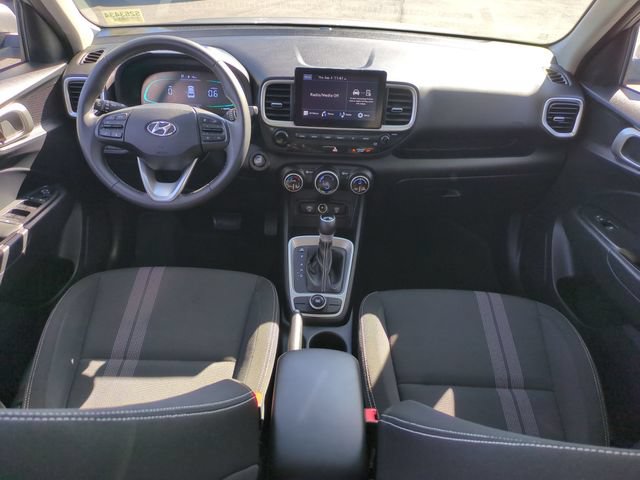 Used 2024 Hyundai Venue SEL FWD image 27