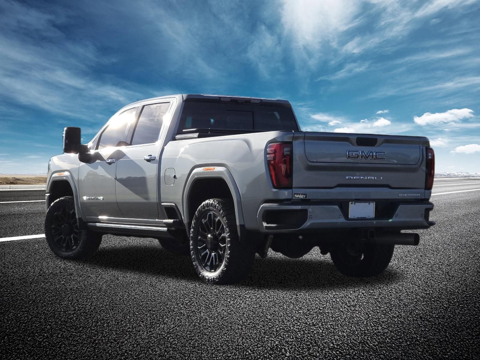 Used 2025 GMC Sierra 2500 Denali Ultimate image 21