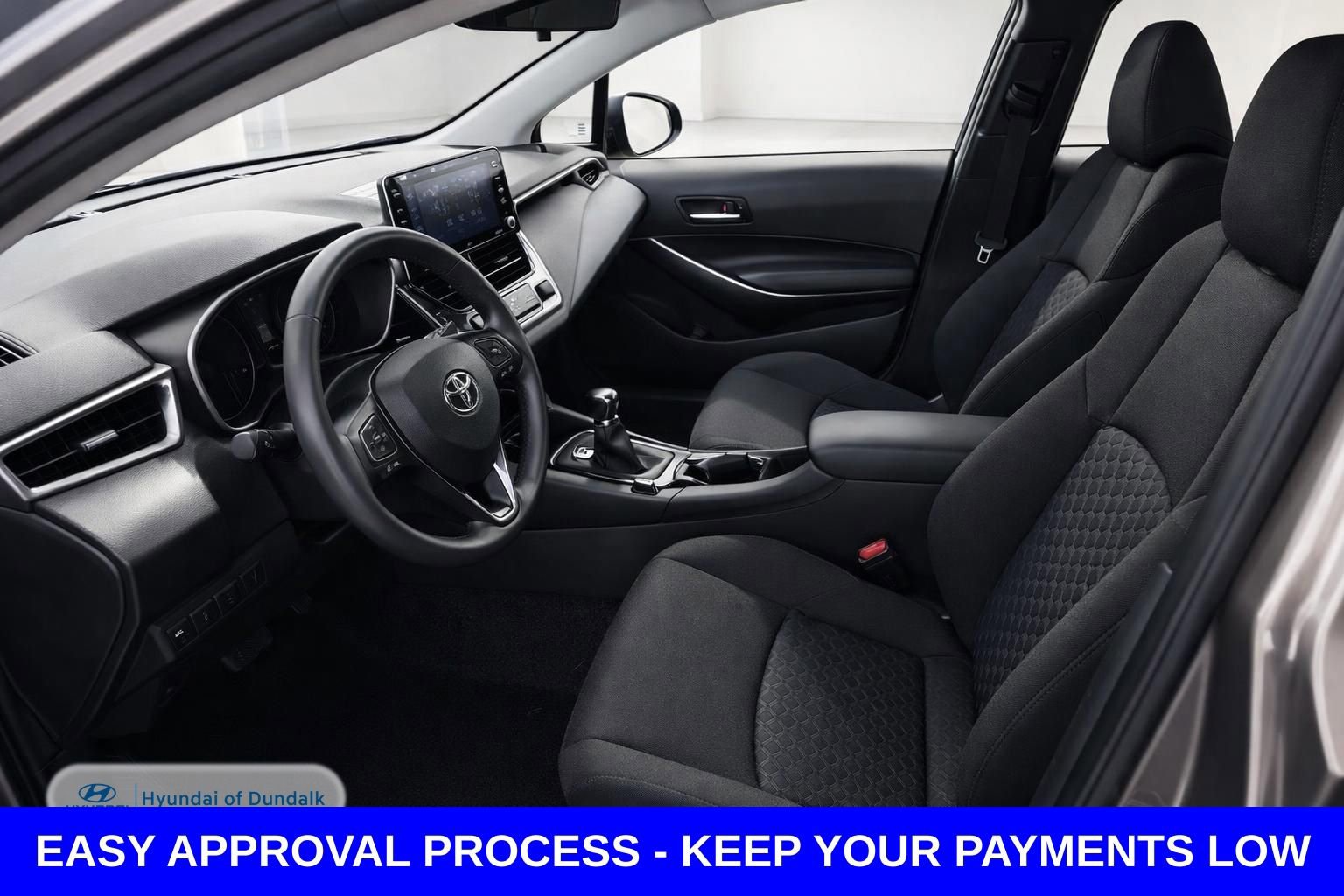 Used 2021 Toyota C-HR LE image 16