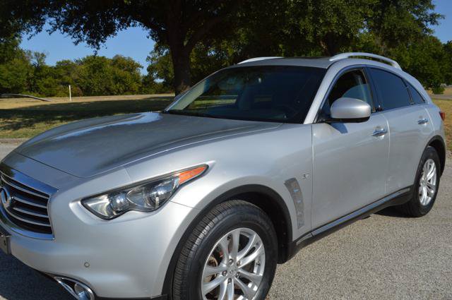 Used 2015 INFINITI QX70 2WD w/ Premium Package image 4