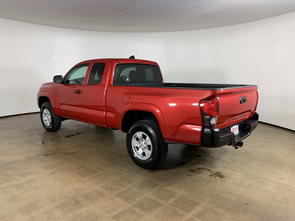 Used 2022 Toyota Tacoma SR RWD image 14