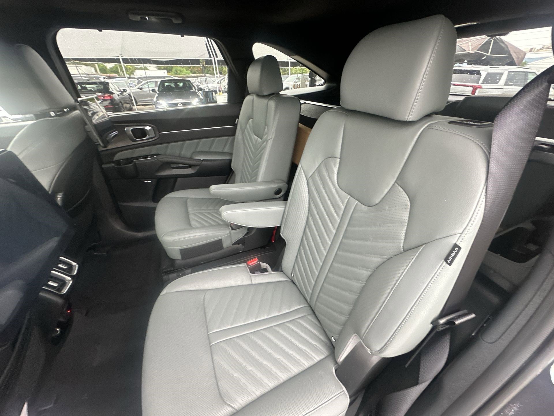 New 2025 Kia Sorento SX Prestige w/ Sage Leather Package image 26