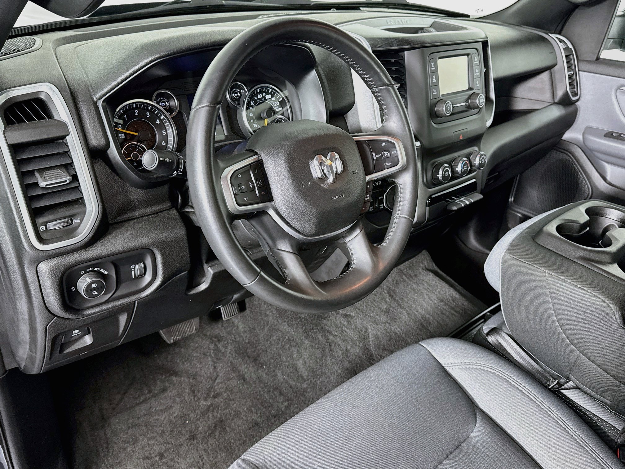 Used 2021 RAM 1500 Big Horn AWD/4WD image 9