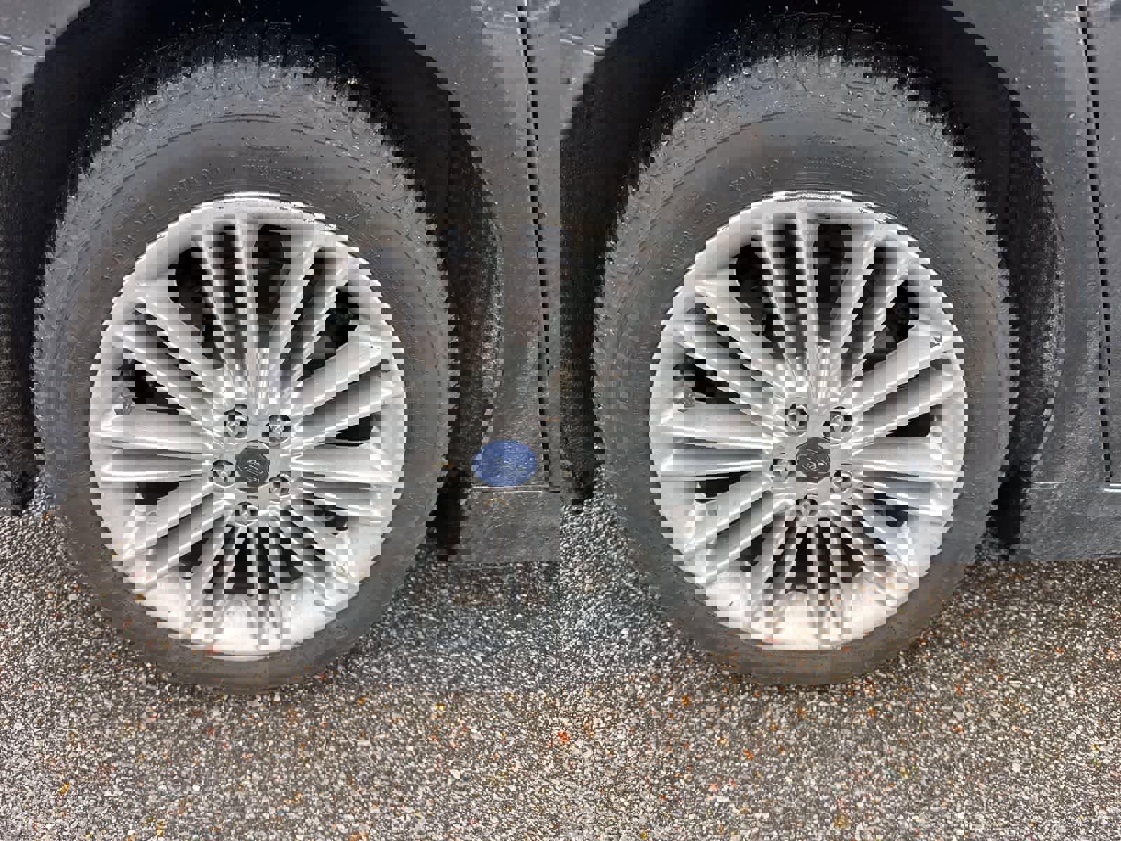 Used 2015 Ford Fusion SE w/ Equipment Group 202A image 10