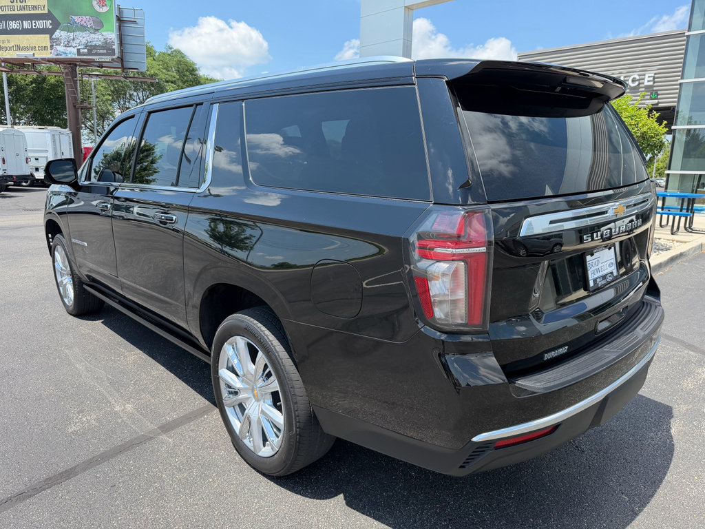 Used 2023 Chevrolet Suburban High Country AWD/4WD image 8