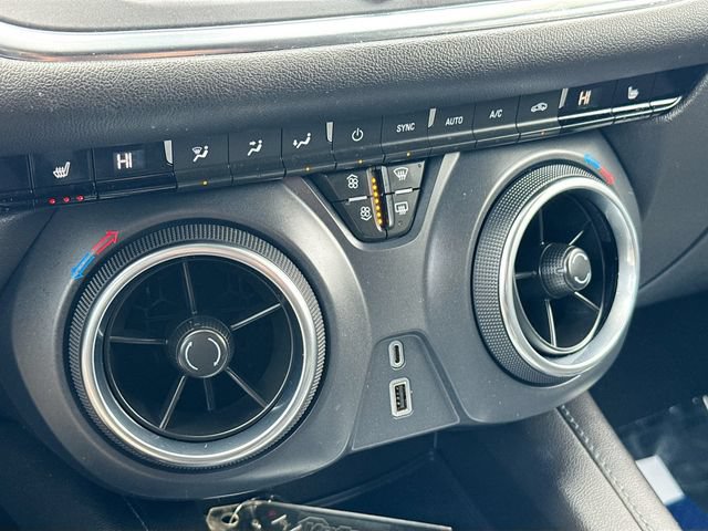 Used 2022 Chevrolet Blazer LT AWD/4WD image 21