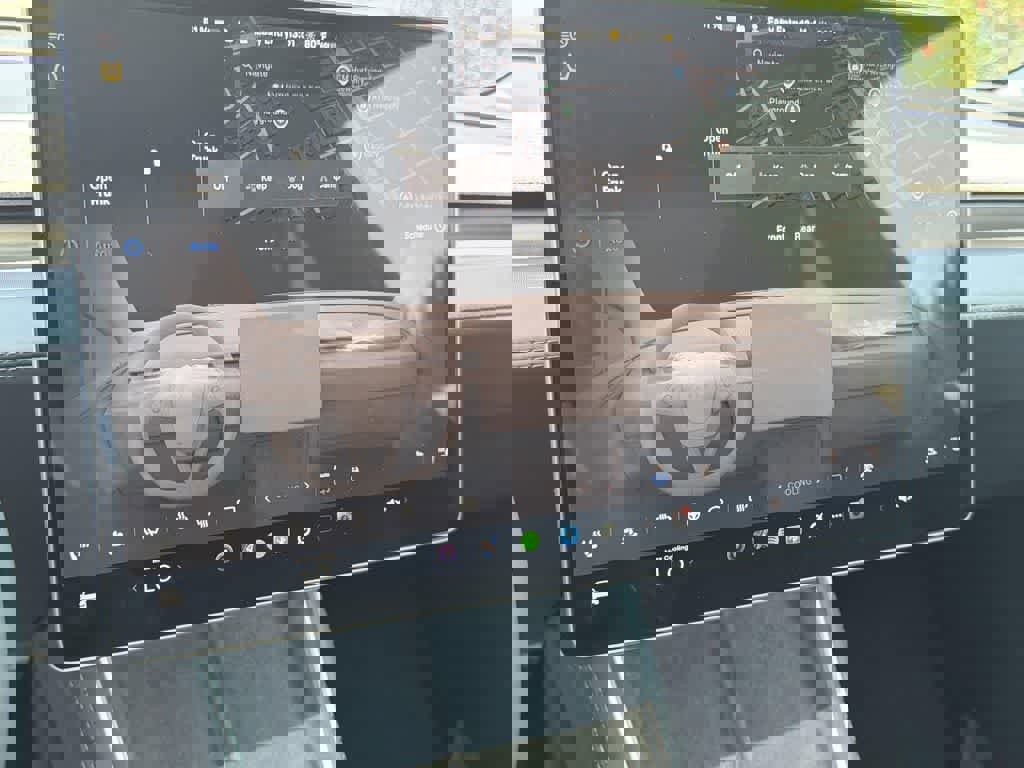 Used 2026 Tesla Model Y AWD image 17