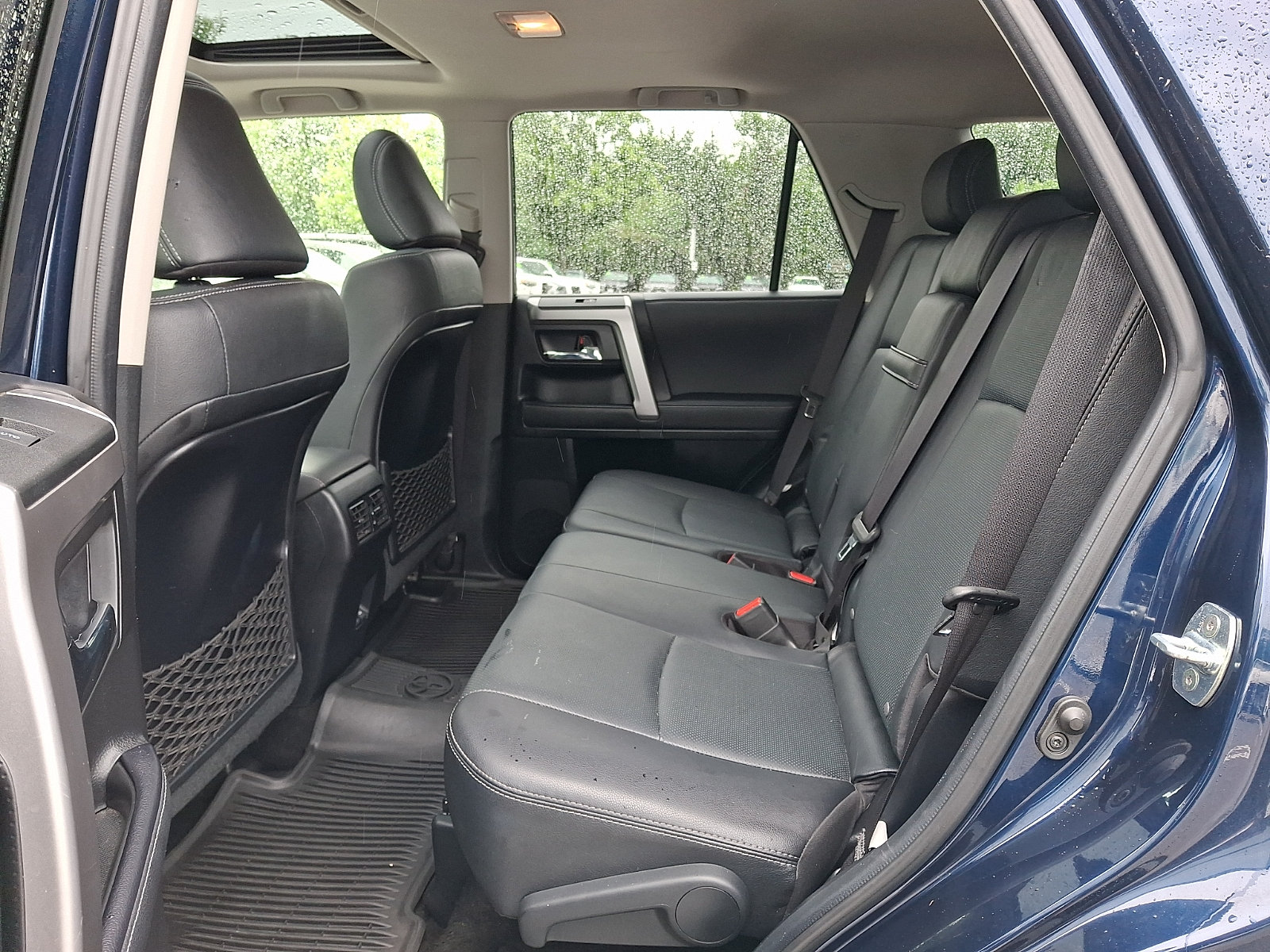 Used 2023 Toyota 4Runner Limited AWD/4WD image 10
