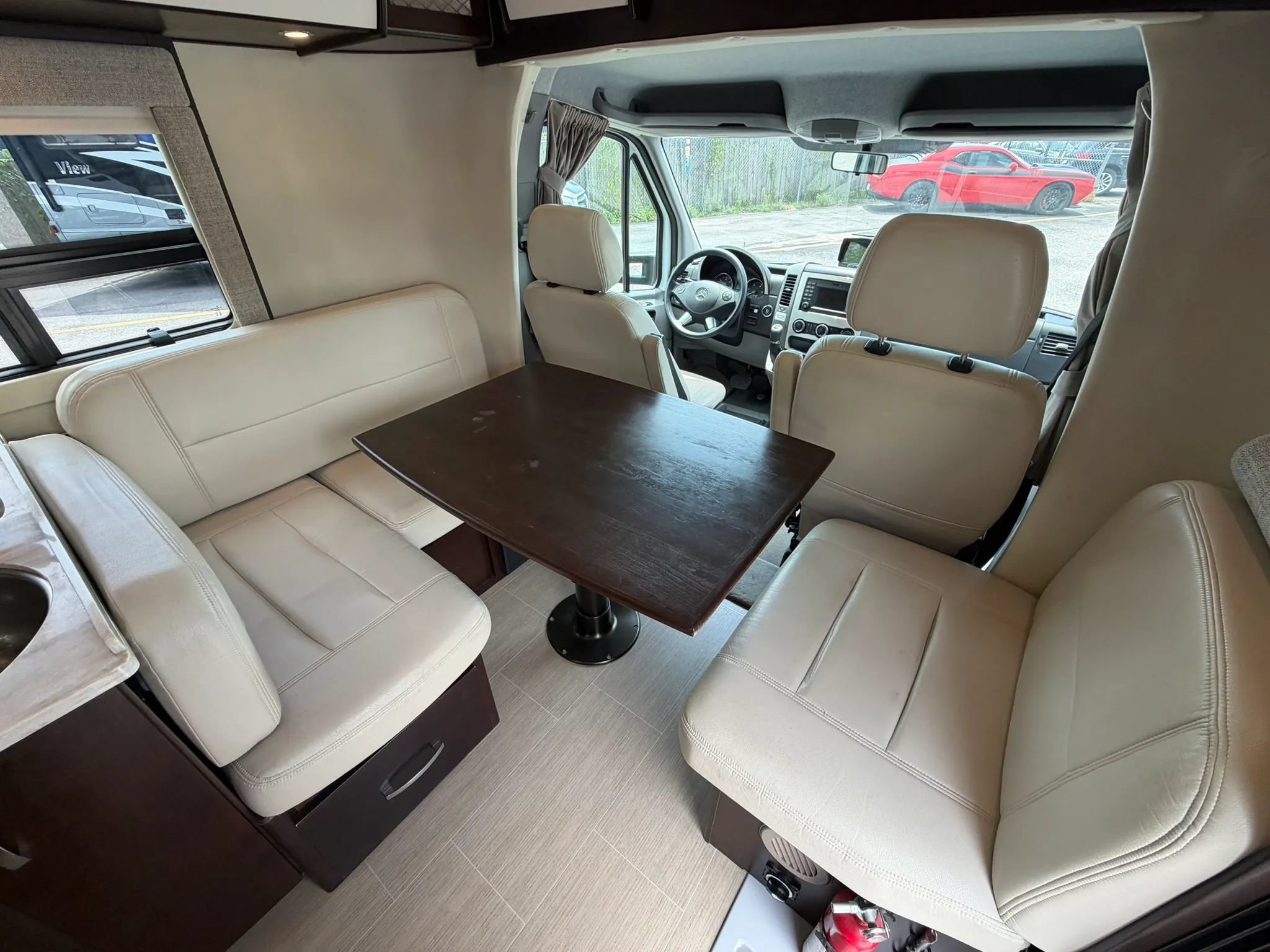 Used 2015 Mercedes-Benz Sprinter 3500 image 27