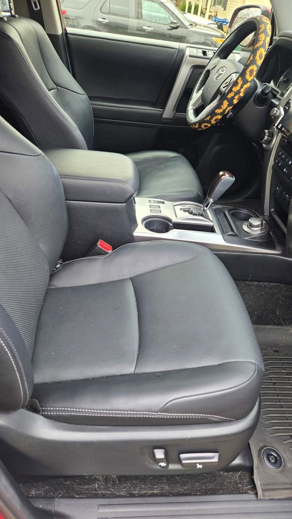 Used 2023 Toyota 4Runner Limited image 6