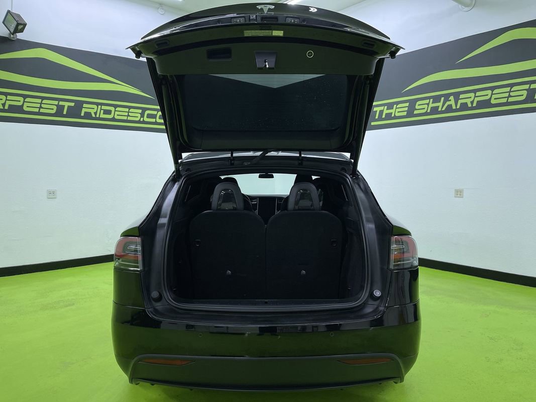 Used 2016 Tesla Model X 75D image 9