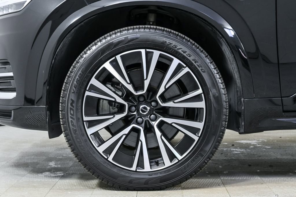Certified 2024 Volvo XC90 T8 Core image 40