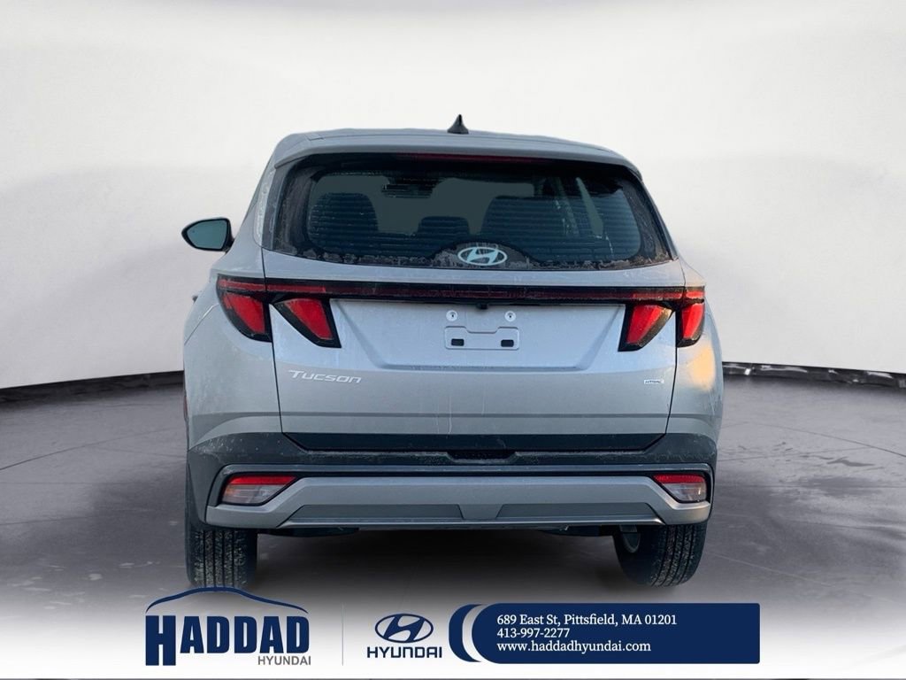 New 2025 Hyundai Tucson SE image 5