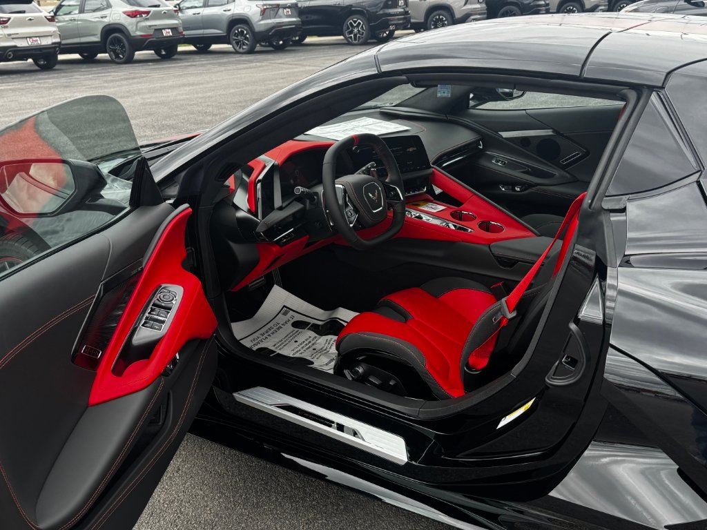 New 2026 Chevrolet Corvette Stingray Premium Conv w/ Z51 Performance Package RWD image 9
