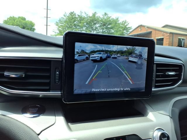 Used 2022 Ford Explorer XLT w/ Equipment Group 202A RWD image 22