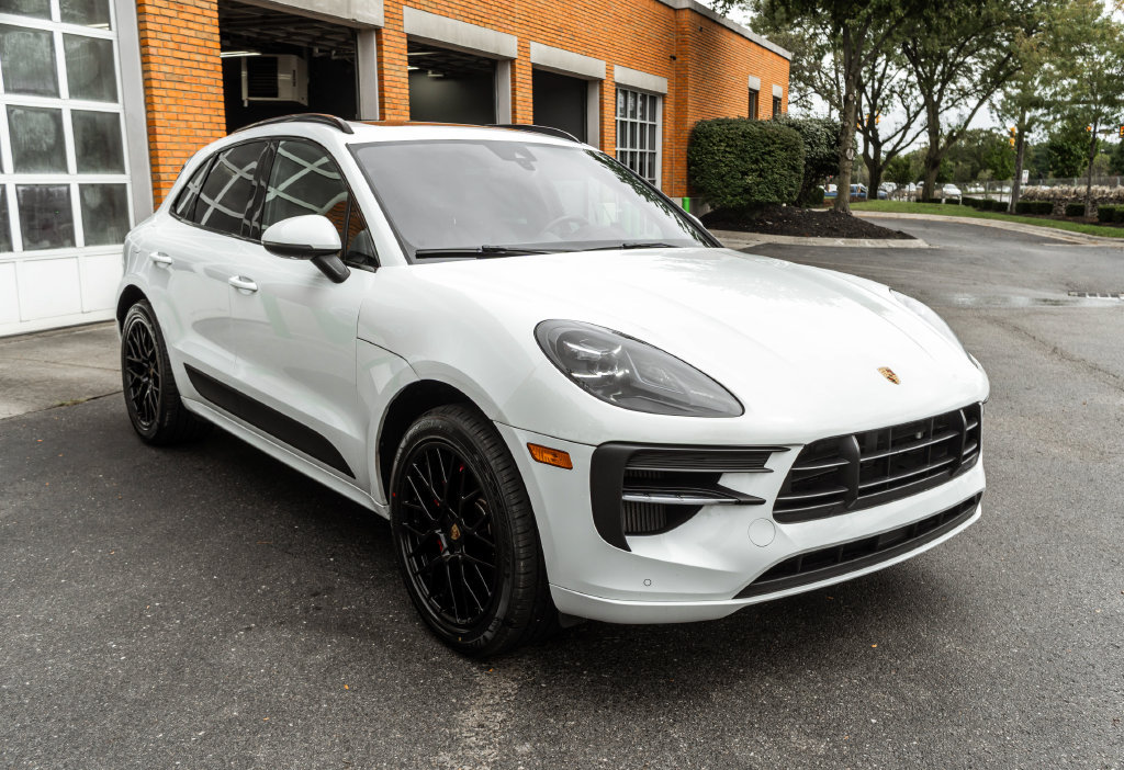 Used 2021 Porsche Macan GTS w/ Sport Chrono Package AWD/4WD image 5