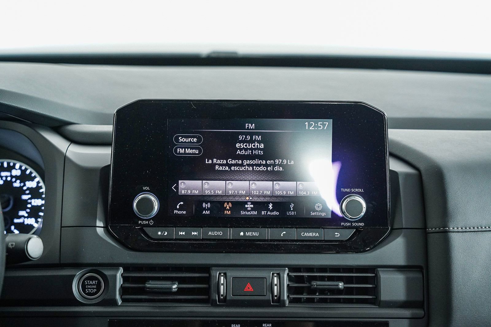 Certified 2025 Nissan Pathfinder S image 16