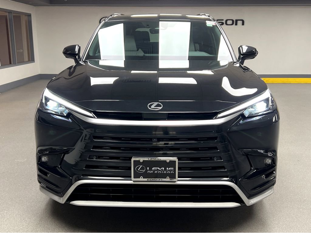 New 2026 Lexus TX 500h AWD image 2