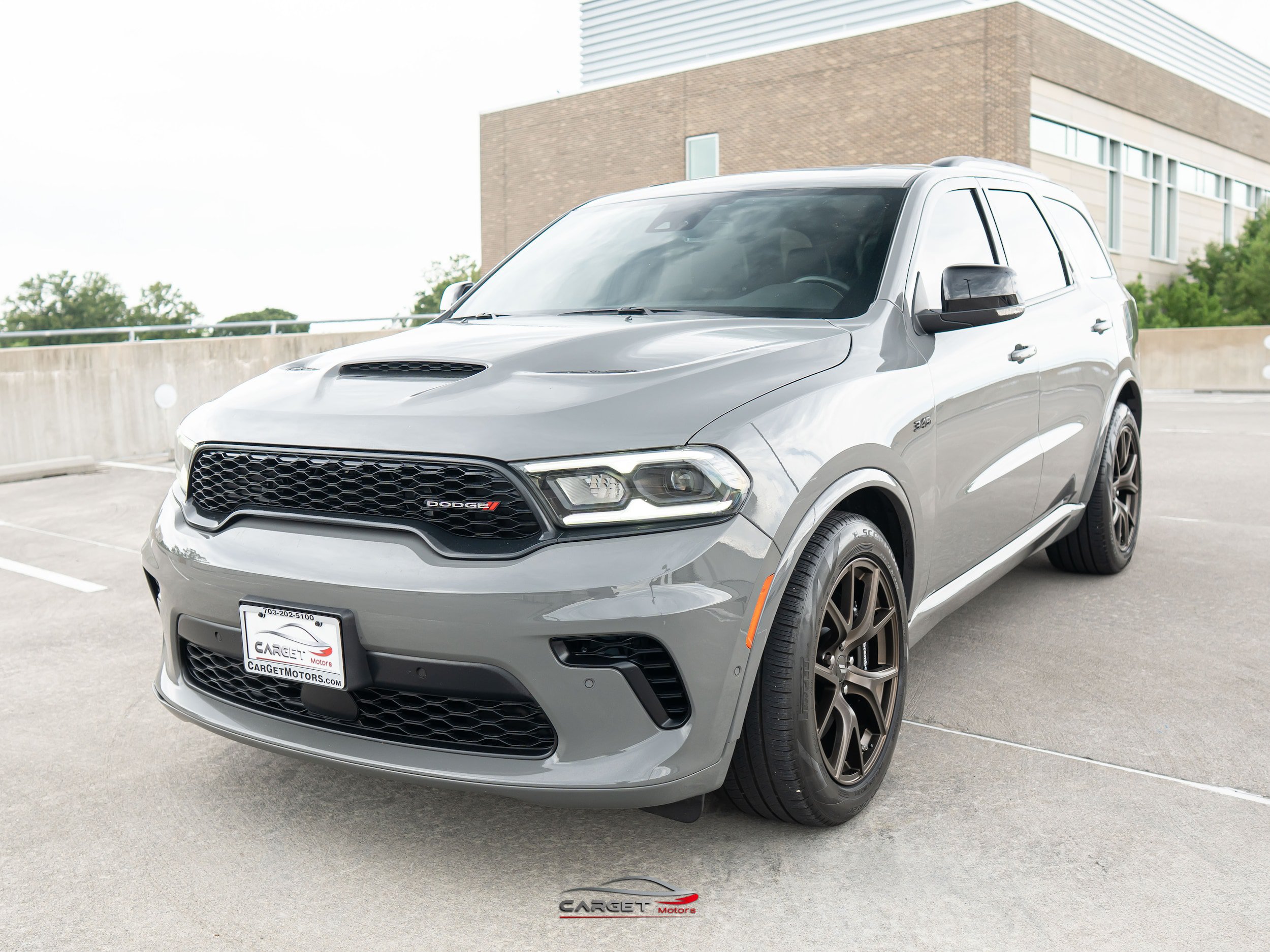 Used 2025 Dodge Durango R/T AWD/4WD image 3