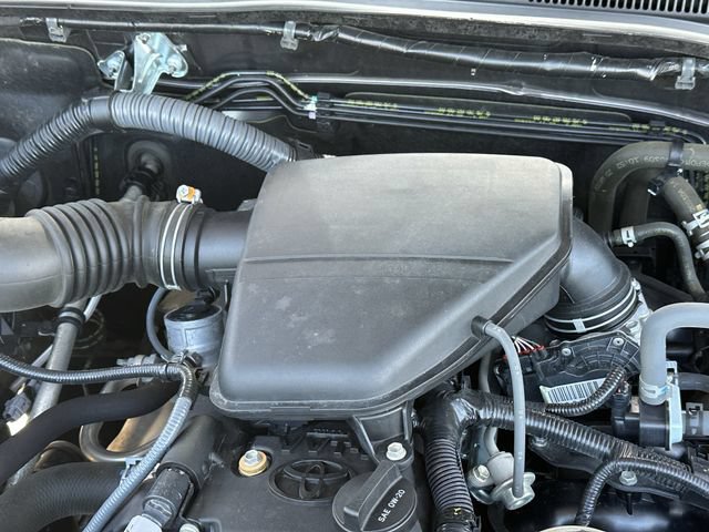 Used 2021 Toyota Tacoma SR w/ SR Convenience Package RWD image 30