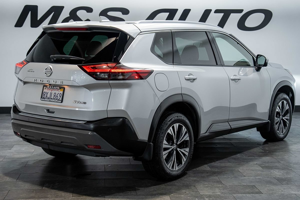 Used 2021 Nissan Rogue SV w/ Premium Package AWD/4WD image 5