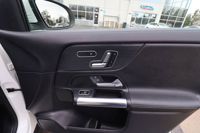 Used 2021 Mercedes-Benz GLA 250 4MATIC image 50