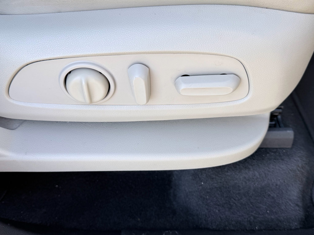 Used 2018 Buick Enclave Premium image 26