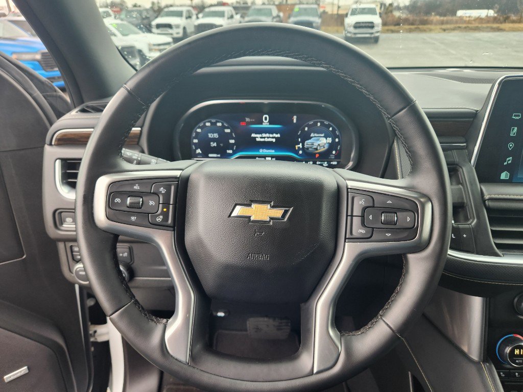 Used 2024 Chevrolet Suburban Premier image 26