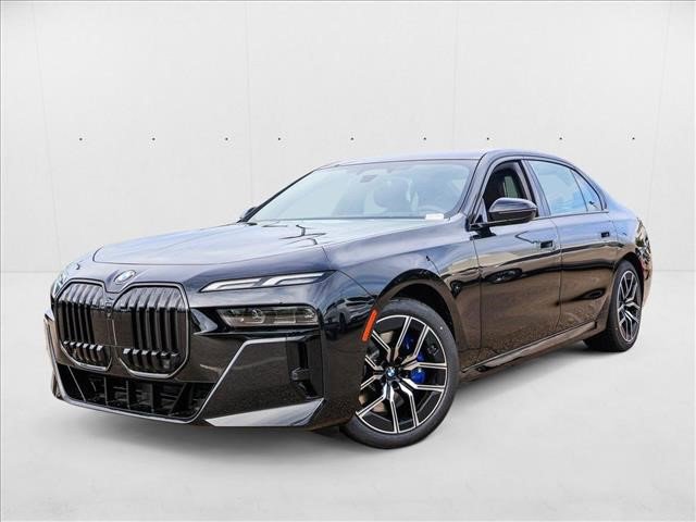New 2025 BMW 760i xDrive