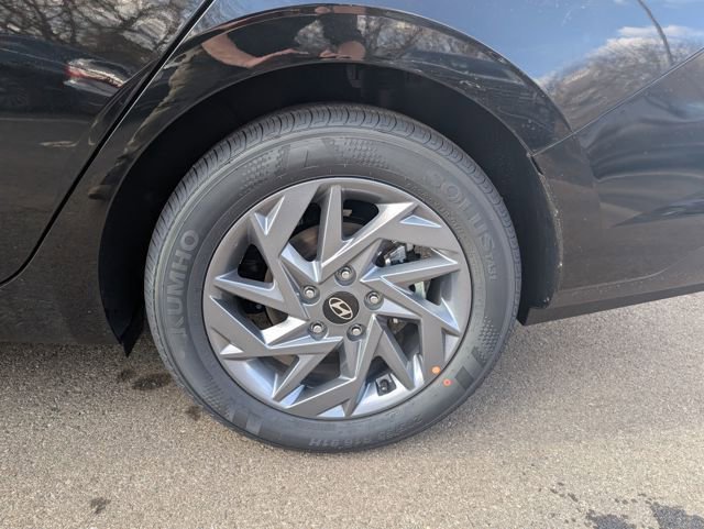 New 2026 Hyundai Elantra Blue image 24