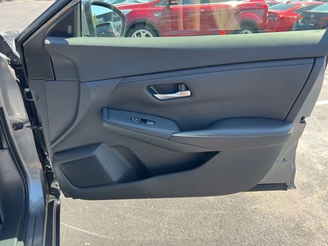 Used 2023 Nissan Sentra SV image 27