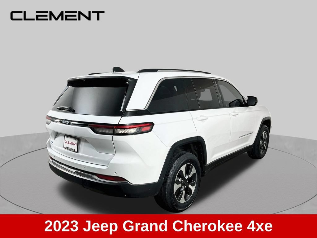 Used 2023 Jeep Grand Cherokee 4WD 4xe image 5