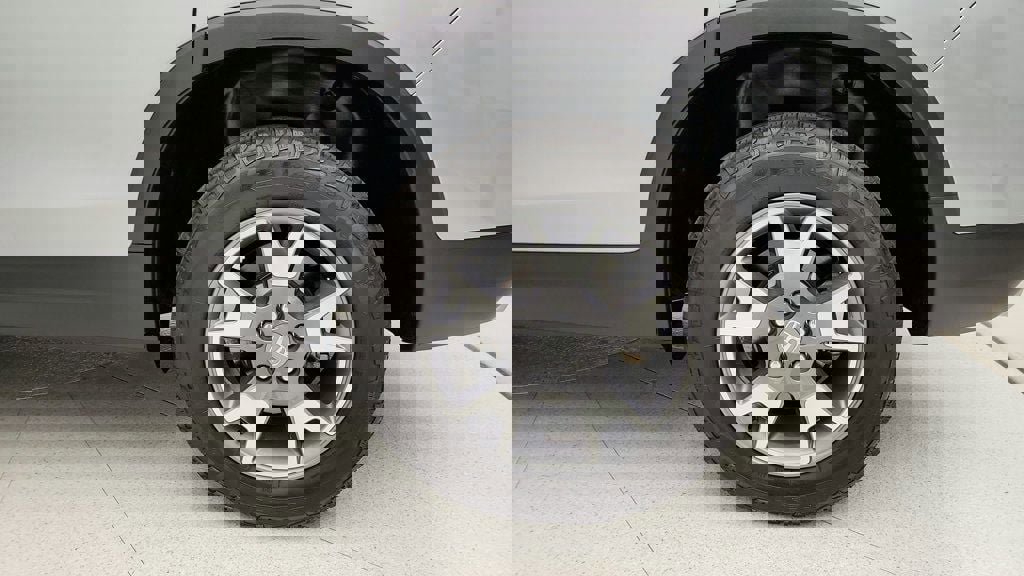 Used 2023 Honda Passport TrailSport image 9