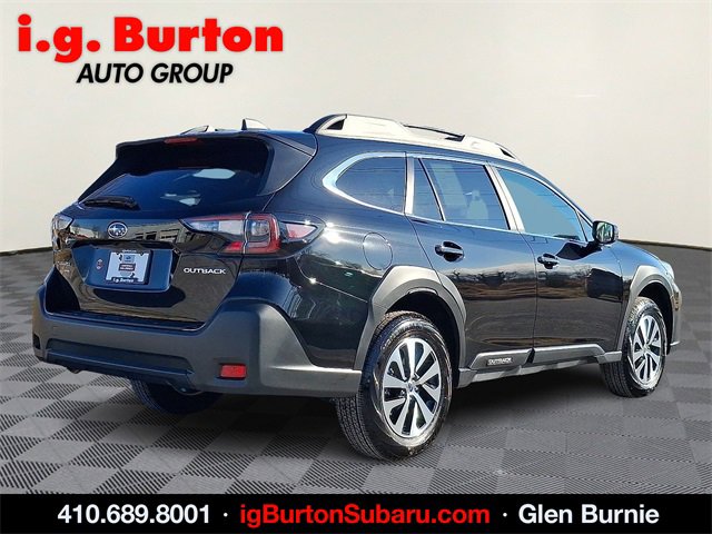 Used 2025 Subaru Outback Premium image 5