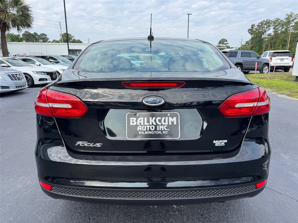Used 2017 Ford Focus S FWD image 7